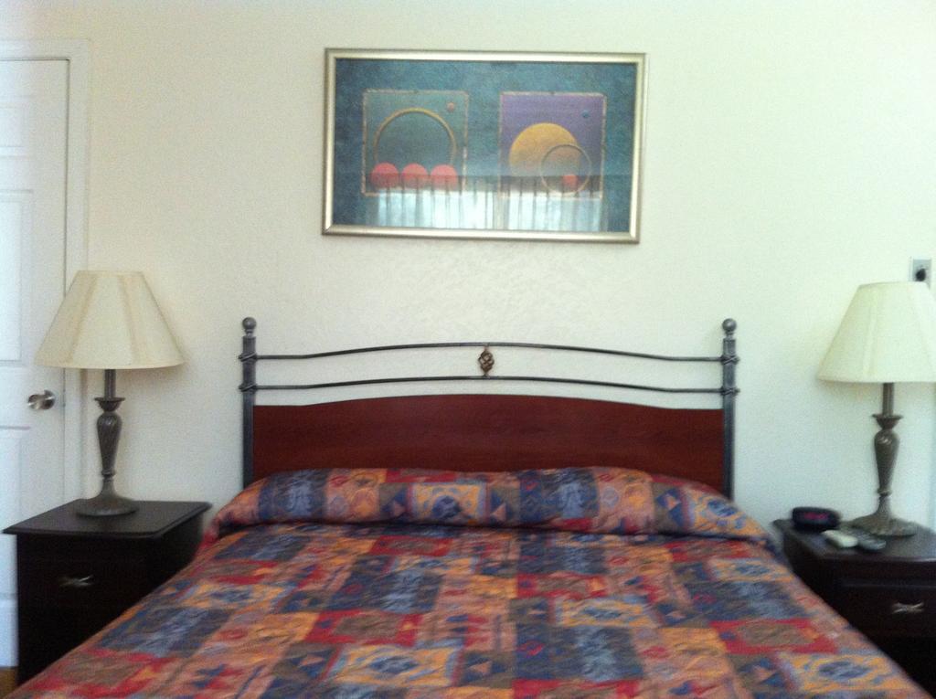 גראס ואלי Golden Chain Motel חדר תמונה