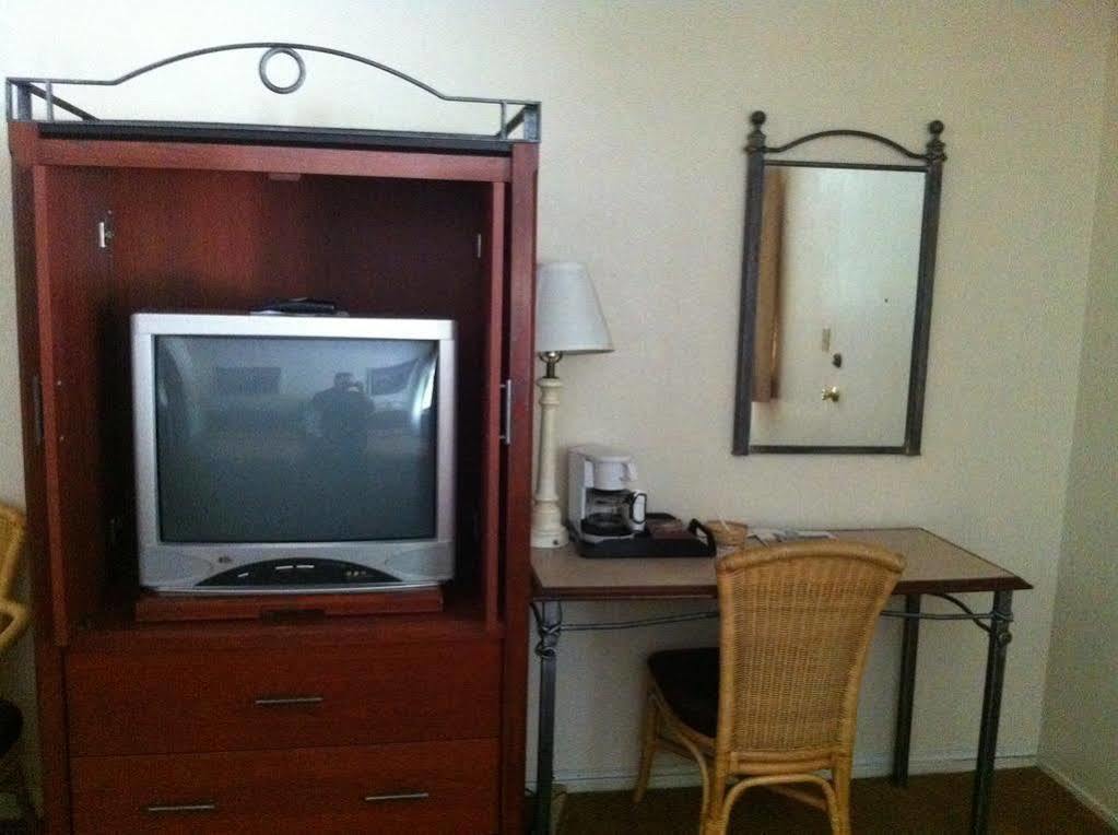 גראס ואלי Golden Chain Motel מראה חיצוני תמונה